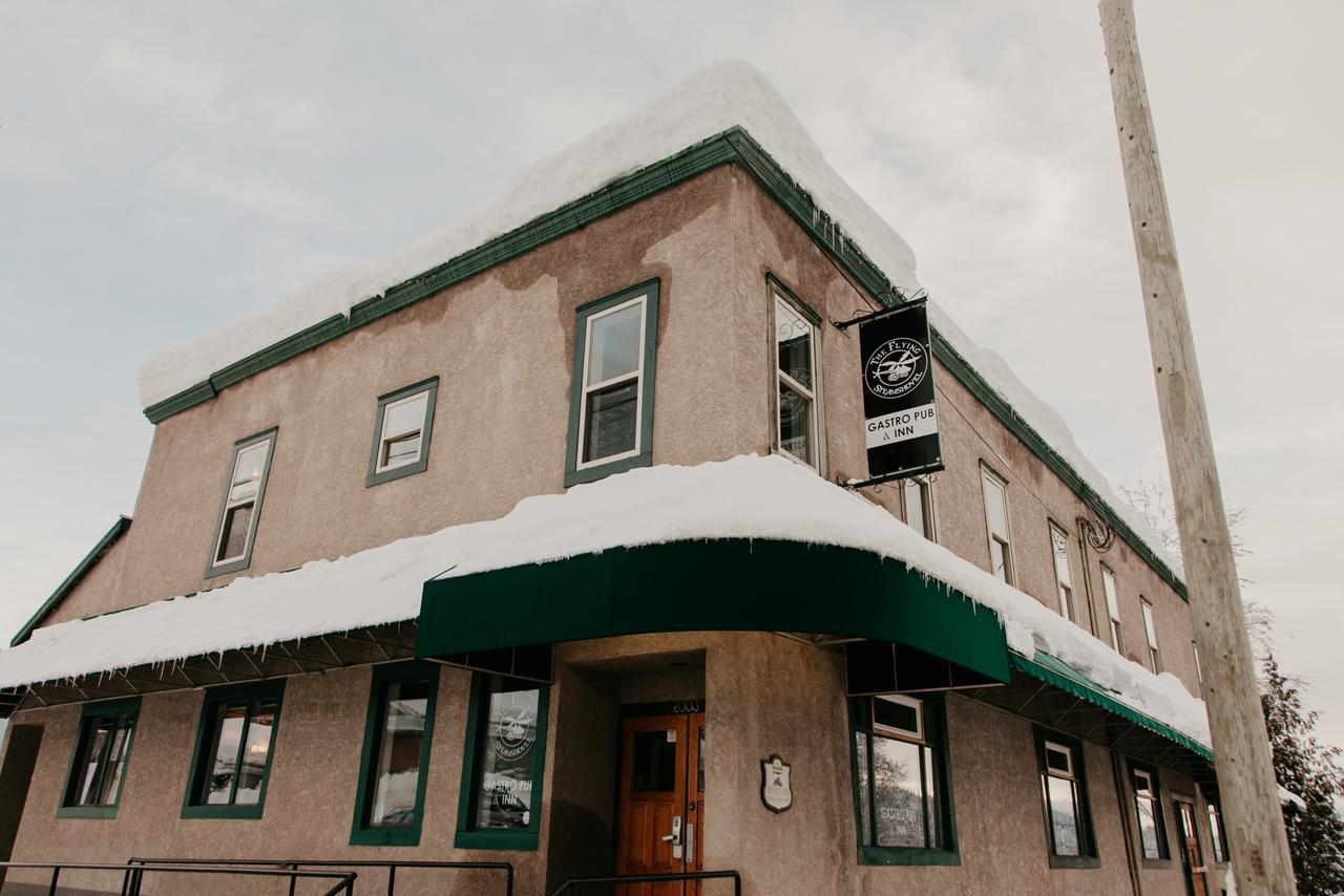 The Flying Steamshovel Inn Rossland Dış mekan fotoğraf