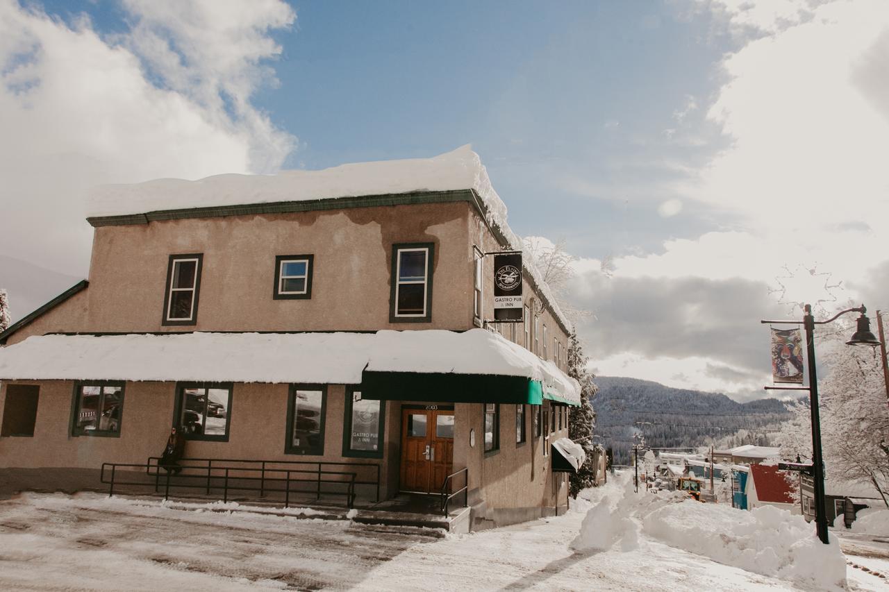 The Flying Steamshovel Inn Rossland Dış mekan fotoğraf